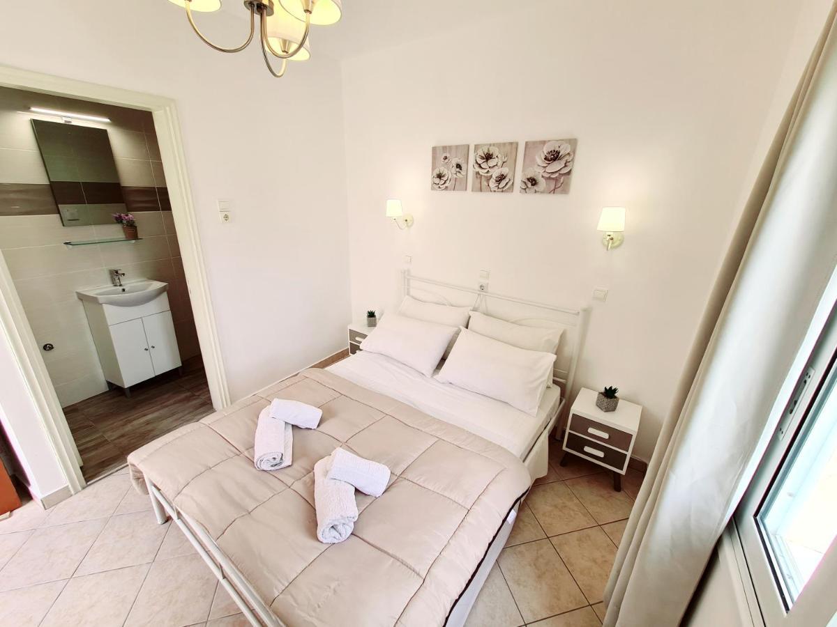 Avra Rooms カルパトス エクステリア 写真