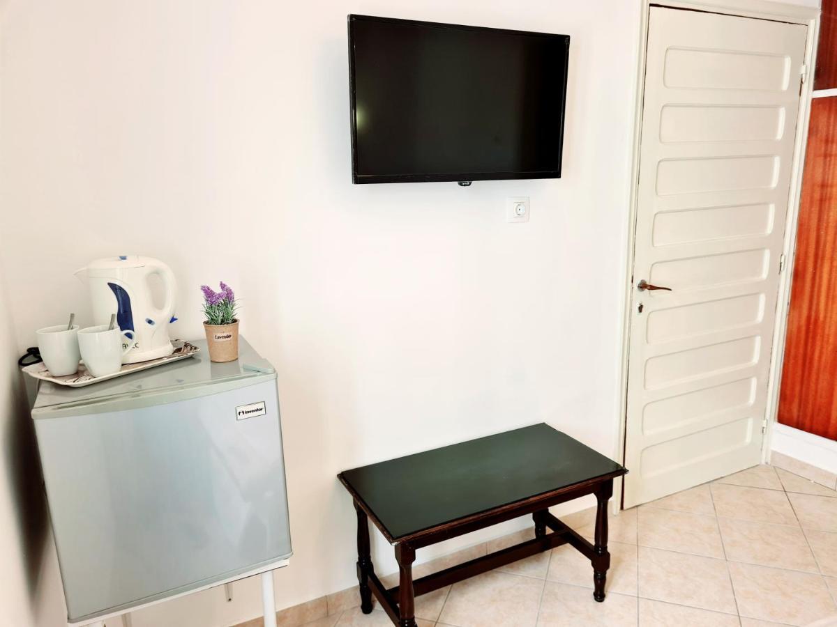Avra Rooms カルパトス エクステリア 写真
